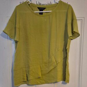 Ladies pull over Top. PM.